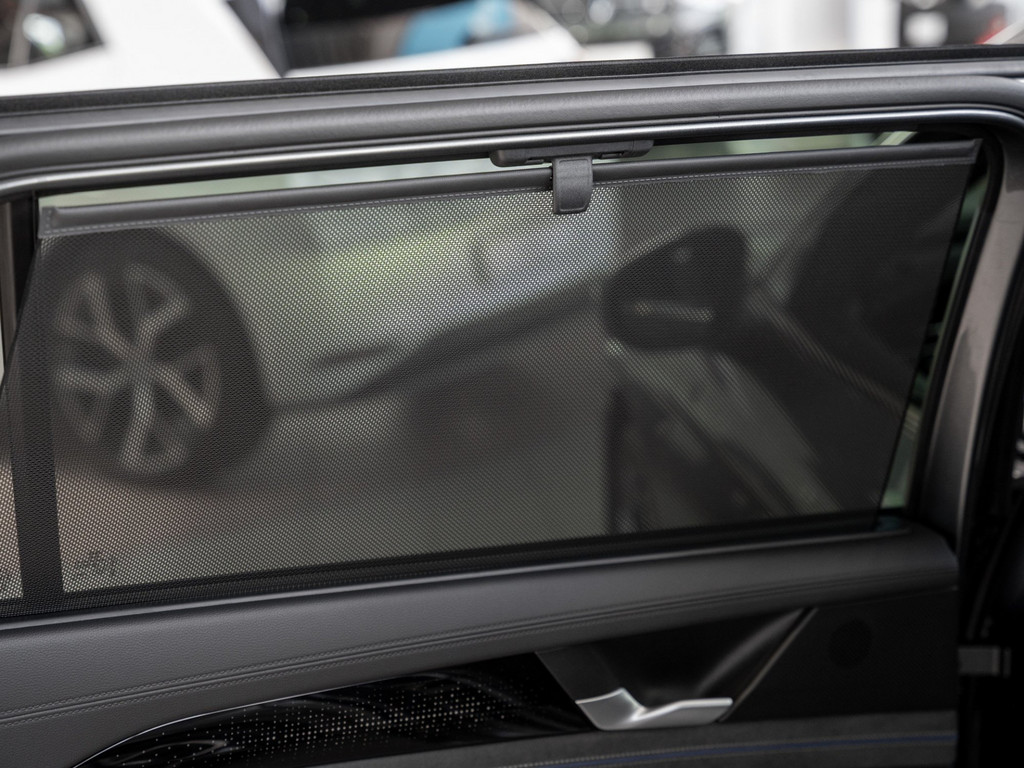 Bild 15 - Passat R-Line 2.0 l TDI DSG Pano R-Line IQLight