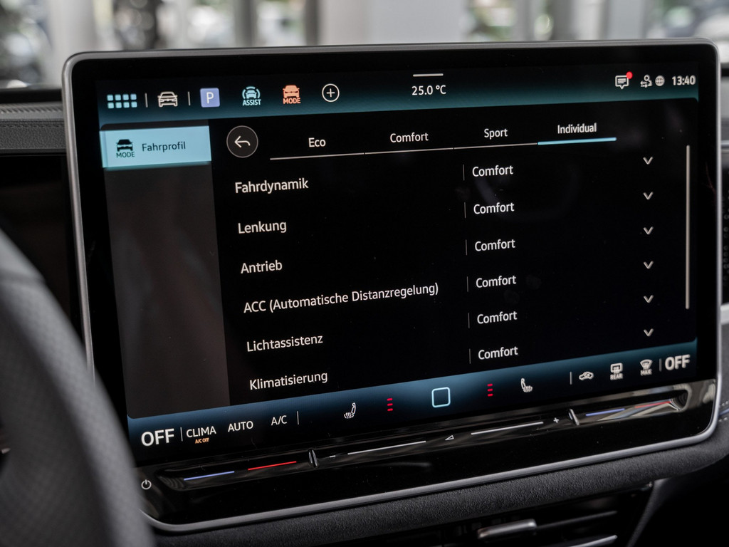 Bild 19 - Passat R-Line 2.0 l TDI DSG Pano R-Line IQLight
