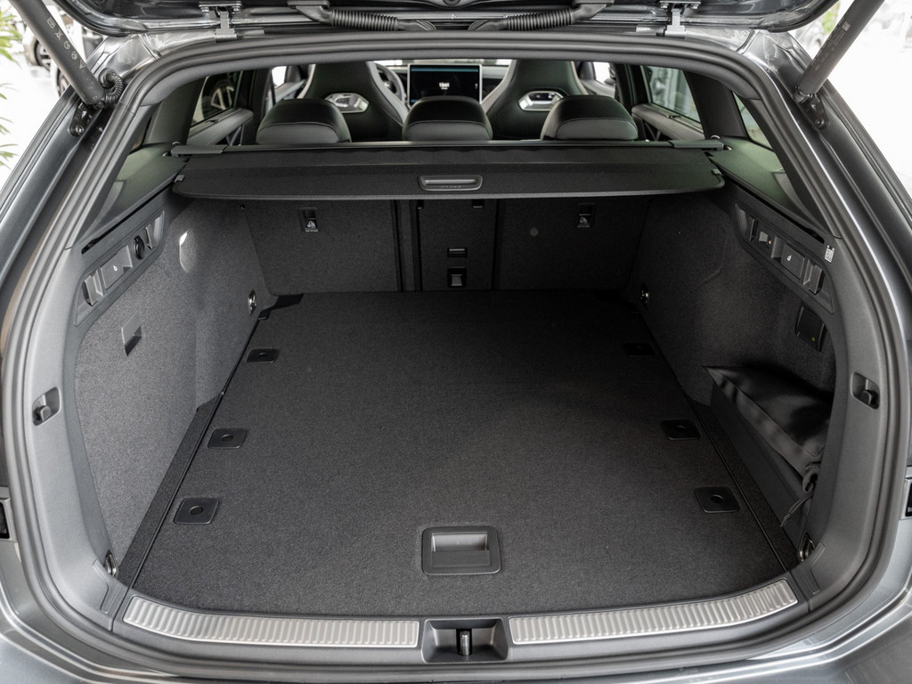 Bild 30 - Passat R-Line 2.0 l TDI DSG Pano R-Line IQLight