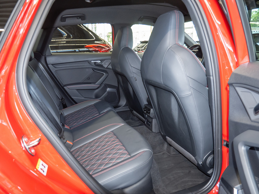 Bild 4 - A3 Sportback 30 TFSI S tronic S Line