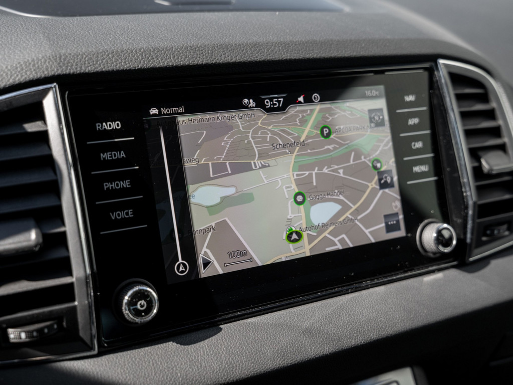 Bild 17 - KAROQ STYLE 1.5 TSI DSG AHK Kam. Navi Virtual LM
