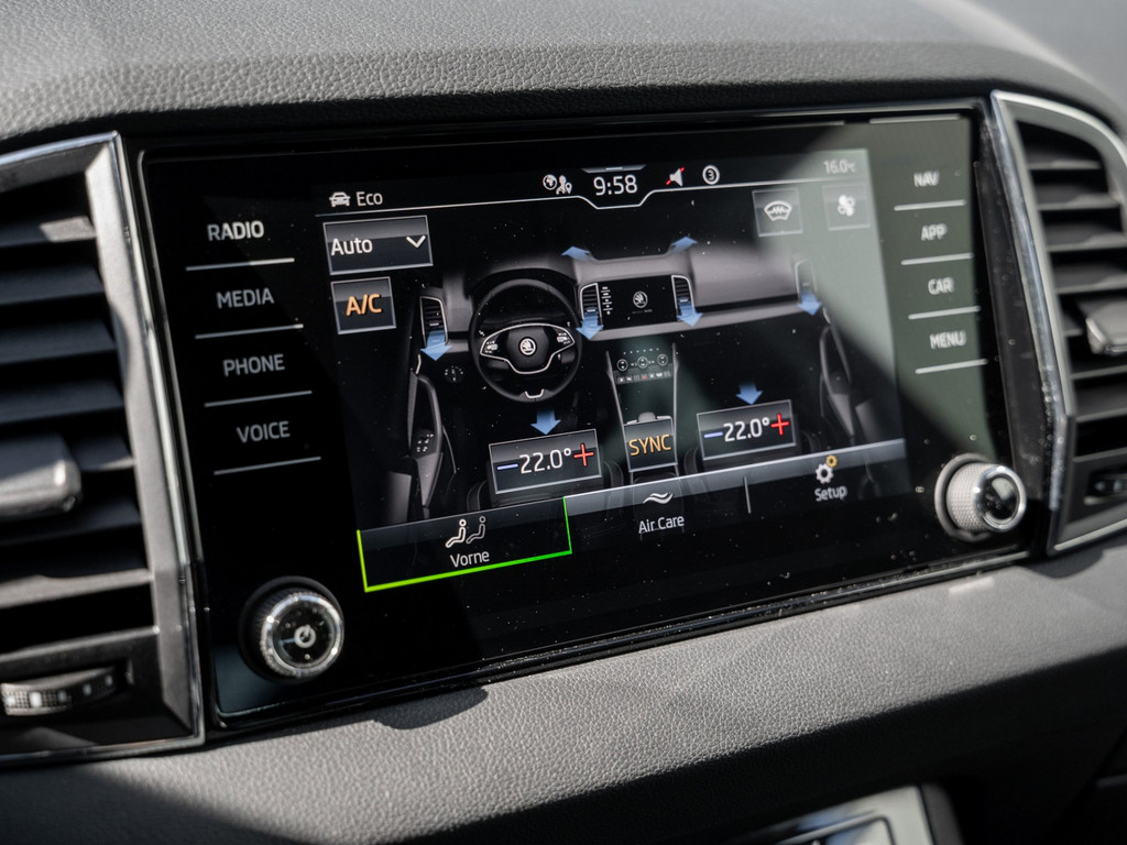 Bild 19 - KAROQ STYLE 1.5 TSI DSG AHK Kam. Navi Virtual LM