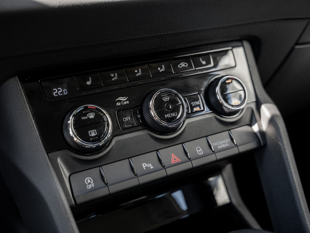 Bild 20 - KAROQ STYLE 1.5 TSI DSG AHK Kam. Navi Virtual LM