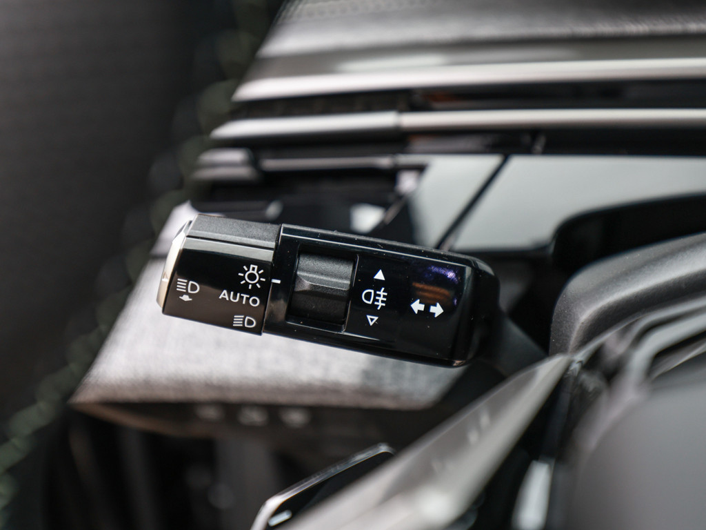Bild 22 - 3008 GT HYBRID 145 e-DSC6