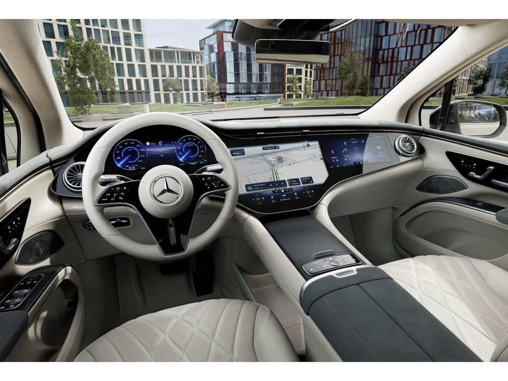 Bild 3 - EQS 580 4M SUV AMG Sport Premium + Hyperscreen