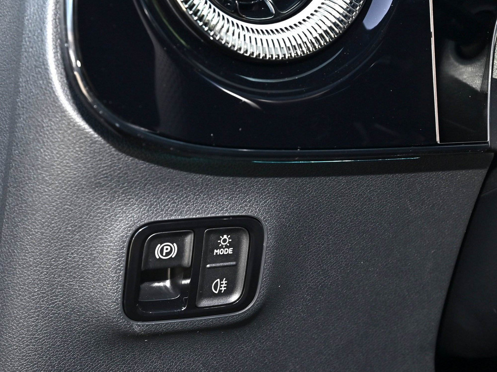 Bild 20 - GLB 200 AMG Line