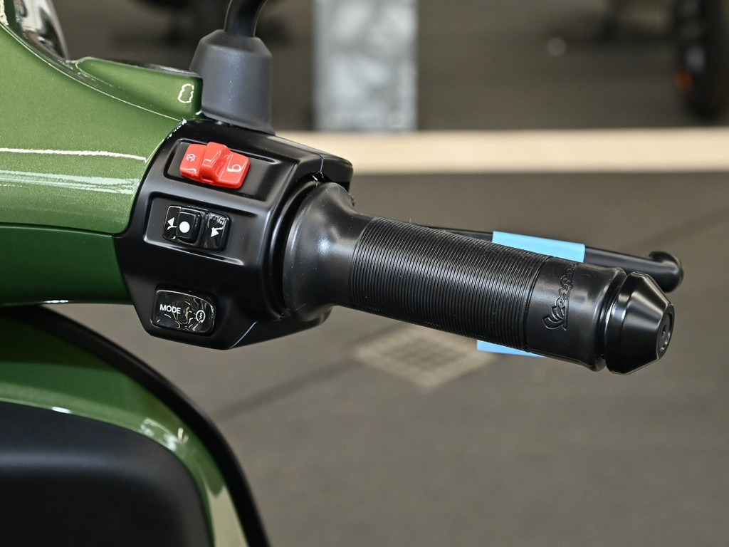 Bild 9 - Sprint S 125 RST E5 +