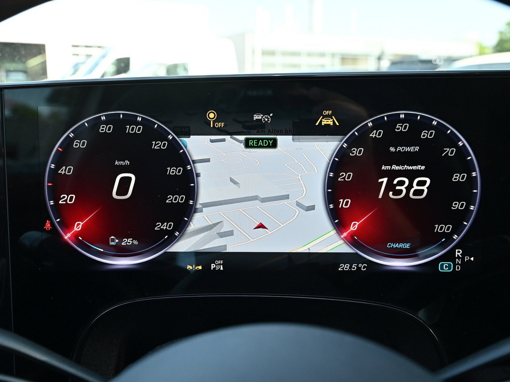 Bild 15 - GLB 250 + AMG Line mit EQ Technologie