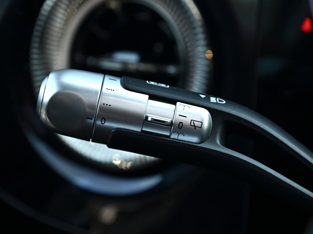 Bild 19 - GLB 250 + AMG Line mit EQ Technologie