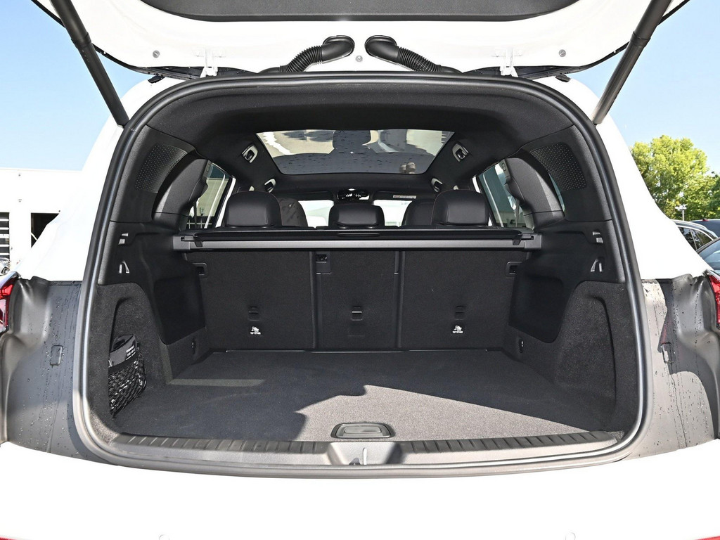 Bild 27 - GLB 250 + AMG Line mit EQ Technologie