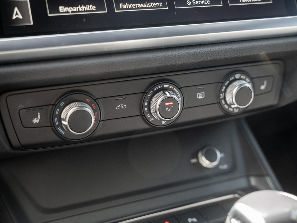 Bild 18 - Q3 Sportback S line 35 TDI