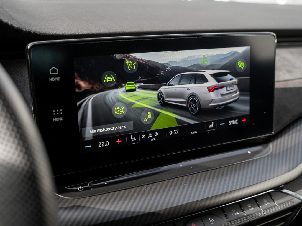 Bild 18 - OCTAVIA C. RS 2.0 TDI DSG 4X4 DCC Kam. ACC HUD