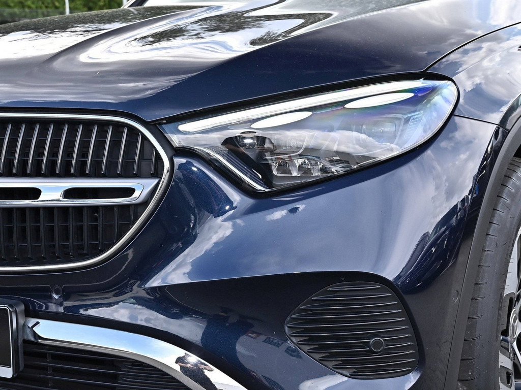 Bild 32 - GLC 300 de 4M Avantgarde Premium +