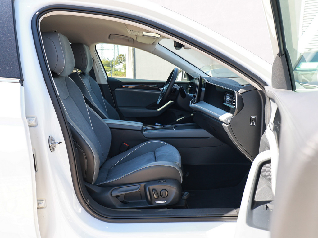 Bild 2 - Passat Variant Business 1,5 l eTSI DSG
