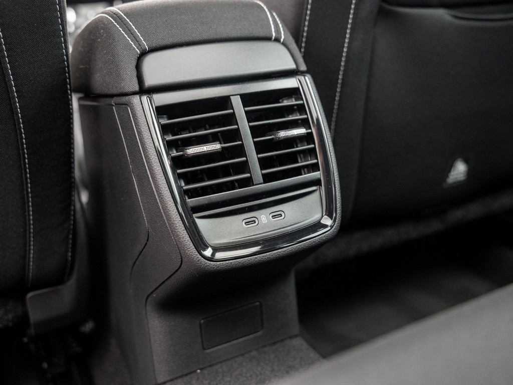 Bild 11 - Kamiq Monte Carlo 1.0 TSI DSG Pano AHK Navi ACC