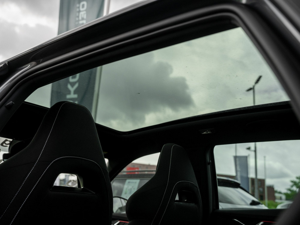Bild 14 - Kamiq Monte Carlo 1.0 TSI DSG Pano AHK Navi ACC