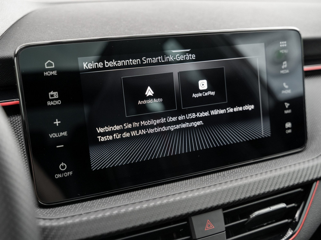 Bild 19 - Kamiq Monte Carlo 1.0 TSI DSG Pano AHK Navi ACC