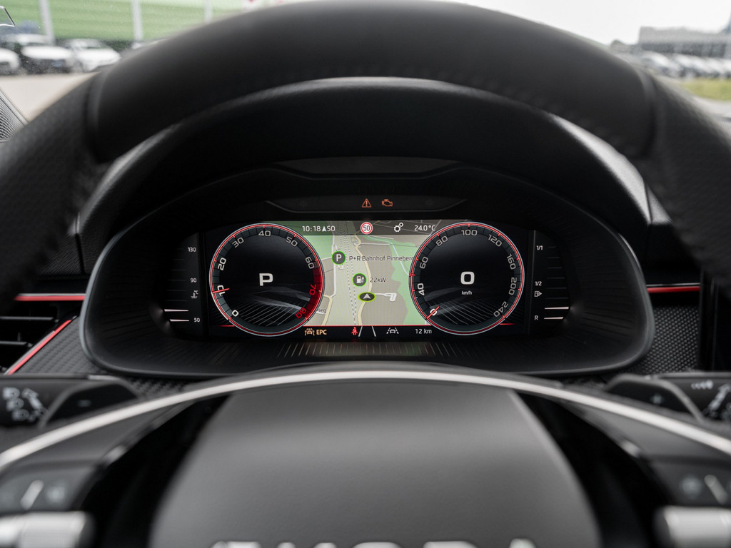Bild 25 - Kamiq Monte Carlo 1.0 TSI DSG Pano AHK Navi ACC