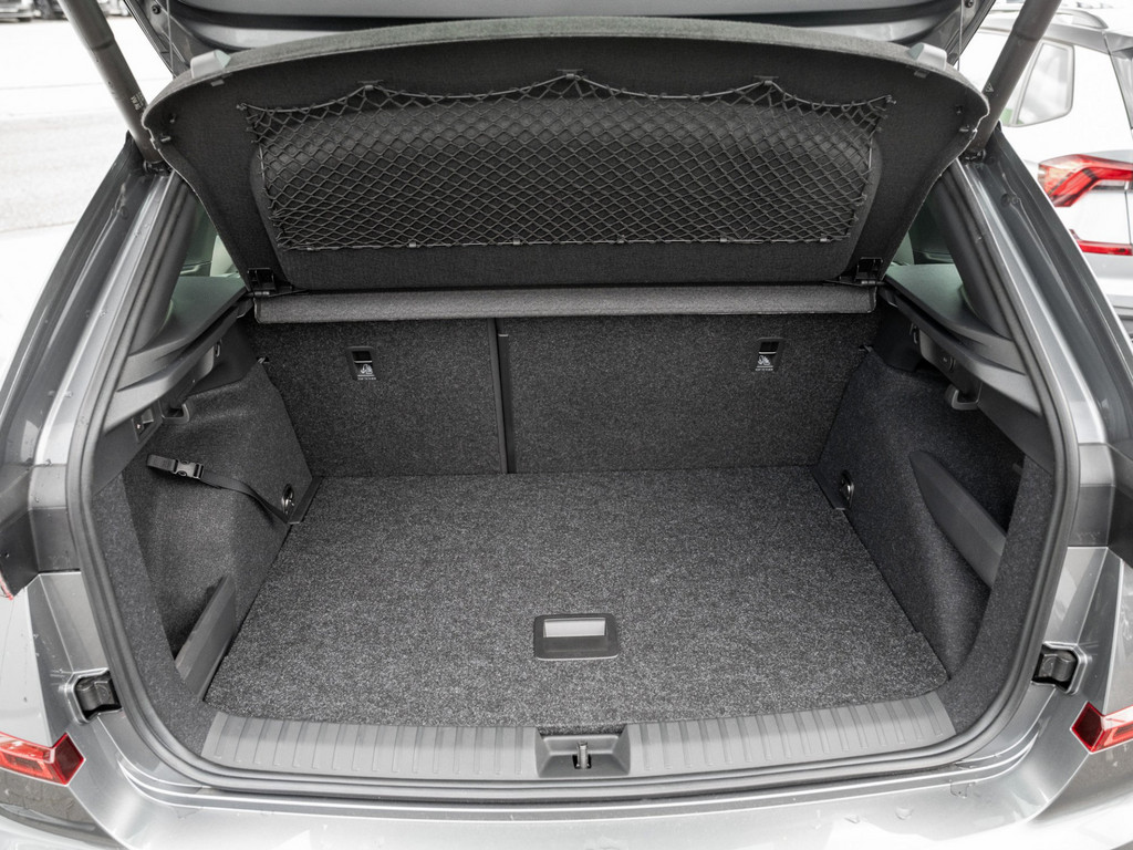 Bild 31 - Kamiq Monte Carlo 1.0 TSI DSG Pano AHK Navi ACC