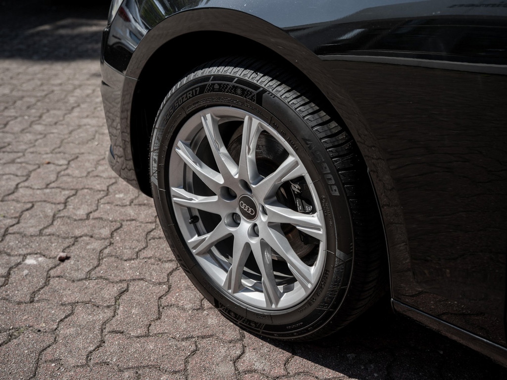 Bild 7 - A4 Avant TSI Navi el.Heck DynLicht KeyLess LM