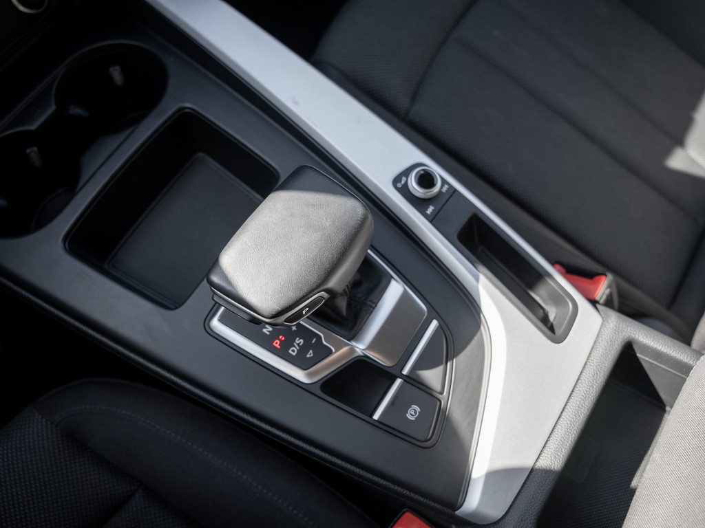 Bild 19 - A4 Avant TSI Navi el.Heck DynLicht KeyLess LM