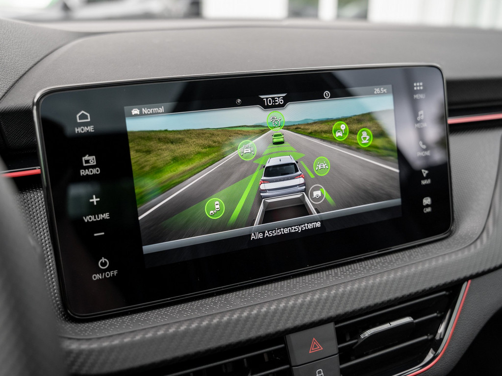 Bild 18 - Kamiq Monte Carlo 1.5 TSI DSG Pano AHK Navi ACC