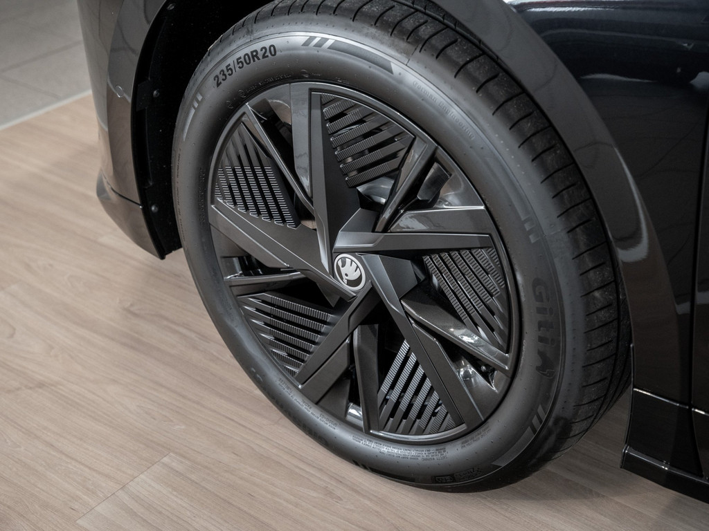 Bild 8 - Enyaq Coupe RS 82 kWh 250 kW