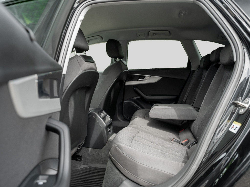 Bild 10 - A4 Avant 35 TFSI 110150 S tronic Navi el.Heck