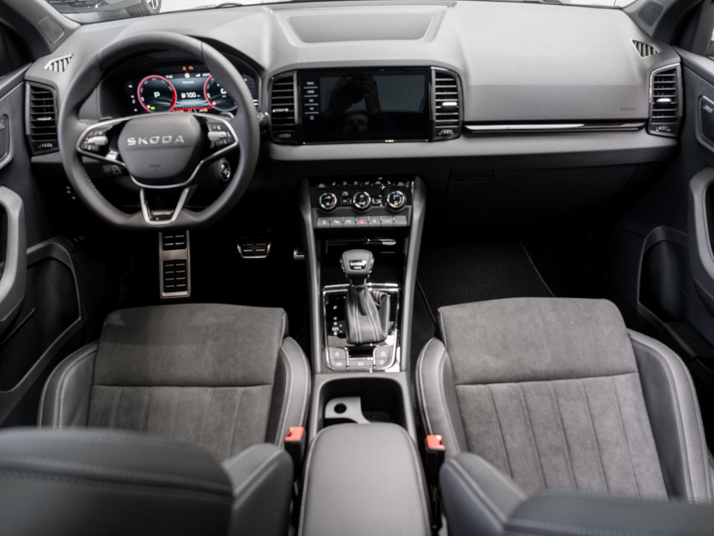 Bild 12 - Karoq Spotline 2.0 TSI DSG 4x4 DCC AHK Kam. Navi