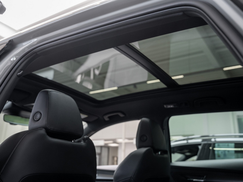 Bild 16 - Karoq Spotline 2.0 TSI DSG 4x4 DCC AHK Kam. Navi