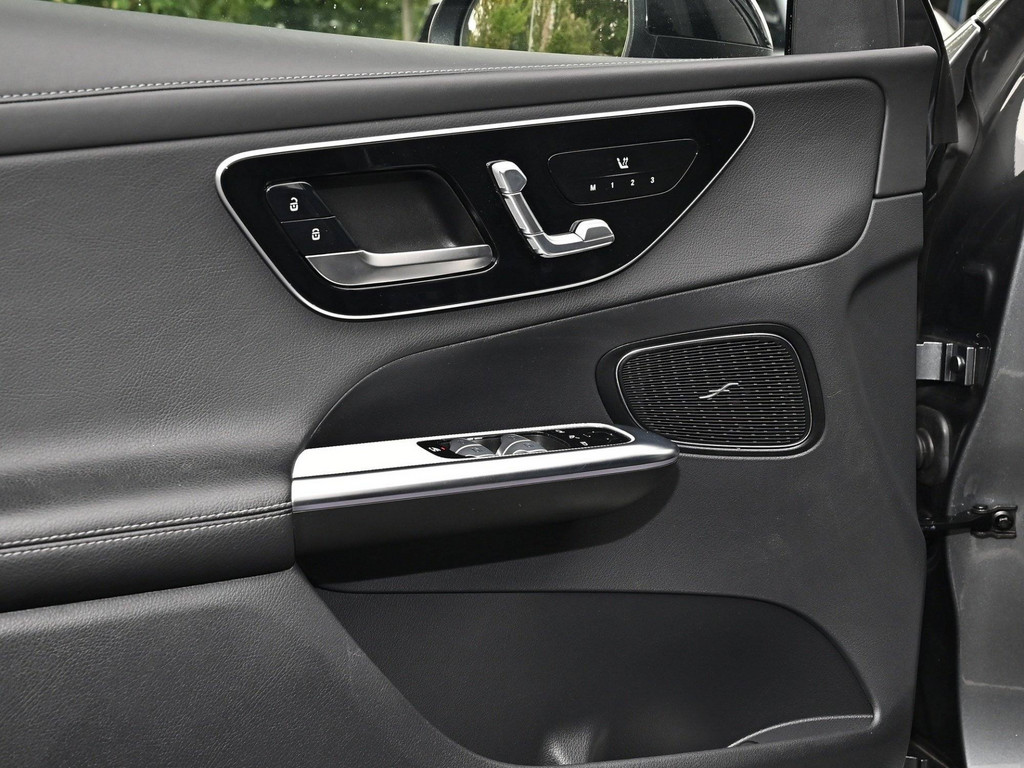 Bild 29 - GLC 300 de 4M AMG Sport Premium