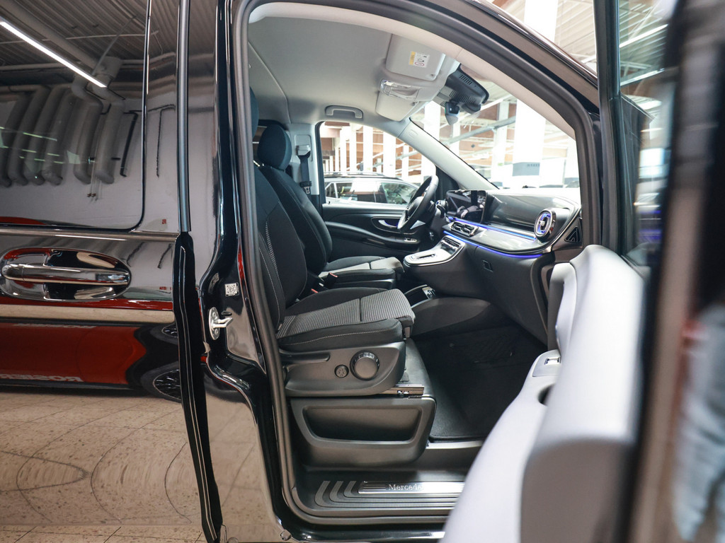 Bild 3 - V 220 d STYLE Lang
