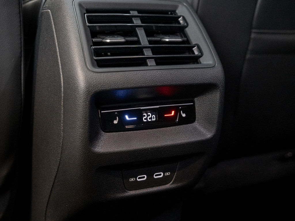 Bild 11 - Tayron R-Line 2.0 l TDI 4MOTION DSG DCC Pano AHK