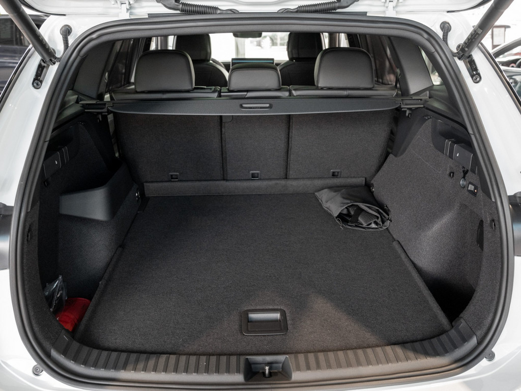 Bild 30 - Tayron R-Line 2.0 l TDI 4MOTION DSG DCC Pano AHK