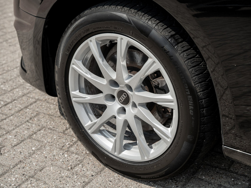 Bild 7 - A4 Avant 35 TFSI 110150 S tronic Navi el.Heck
