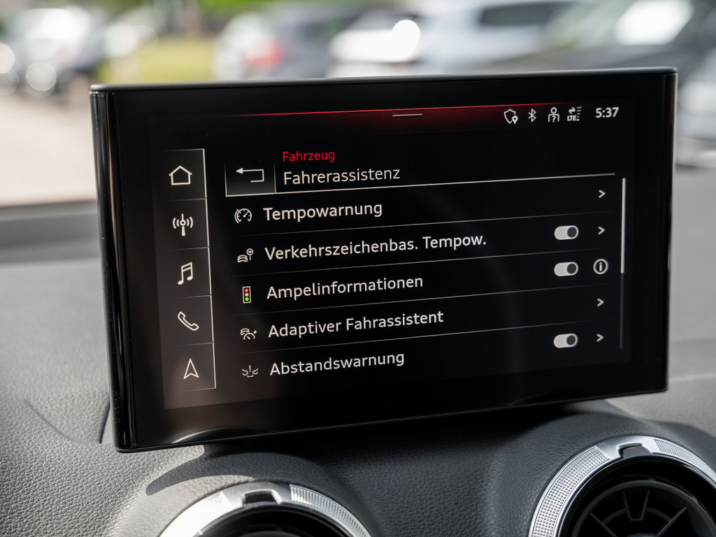 Bild 17 - Q2 S line S line 35 TFSI 110150 S tronic Kam.