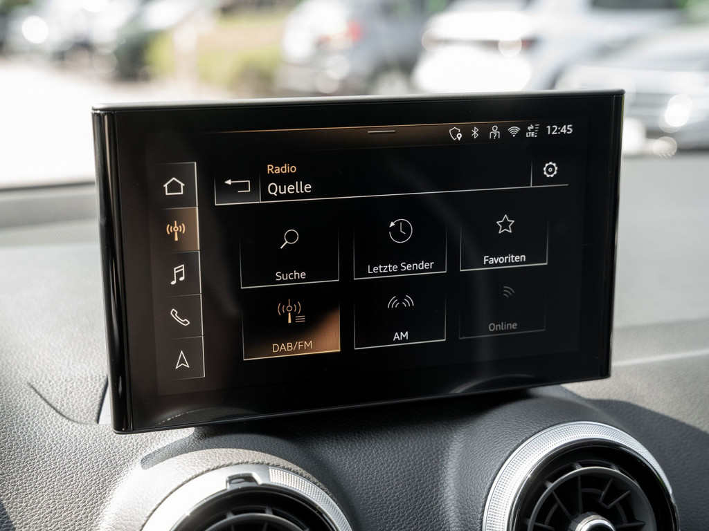 Bild 12 - Q2 S line 35 TFSI 110KW S-tronic Kam.