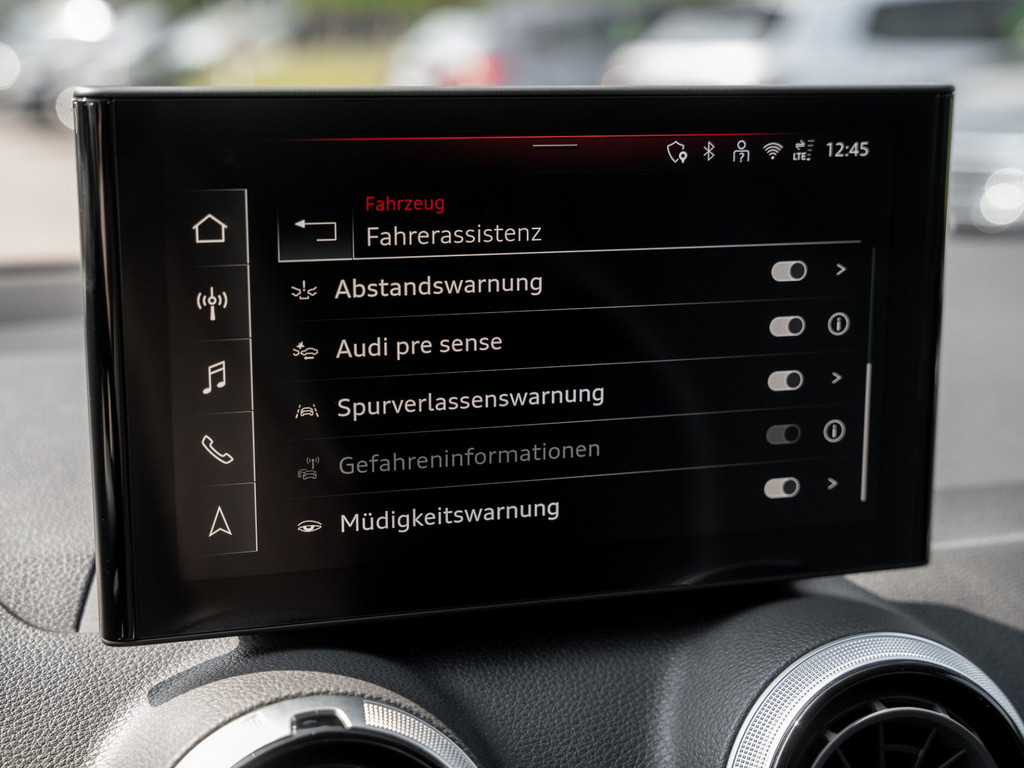 Bild 17 - Q2 S line 35 TFSI 110KW S-tronic Kam.
