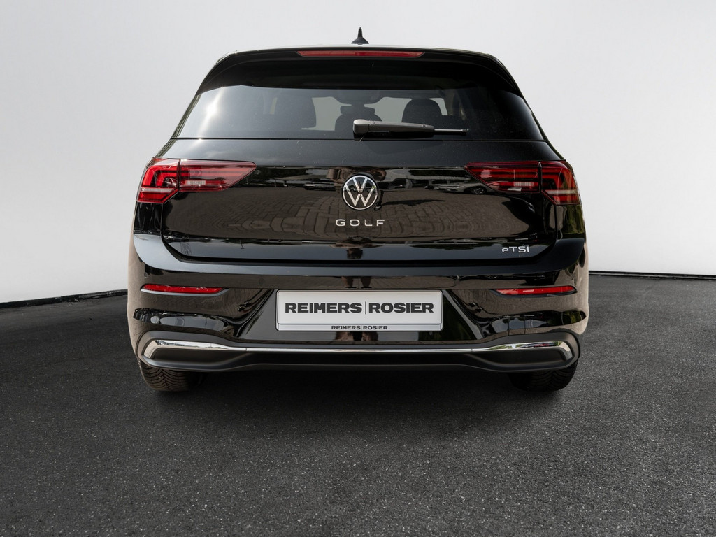 Bild 6 - Golf Life 1.5 l eTSI DSG Kam. 360