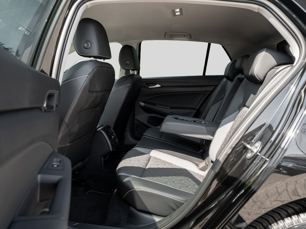 Bild 9 - Golf Life 1.5 l eTSI DSG Kam. 360