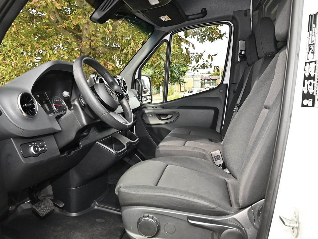 Bild 12 - Sprinter 319 CDI Kasten PRO L2H2 4x4