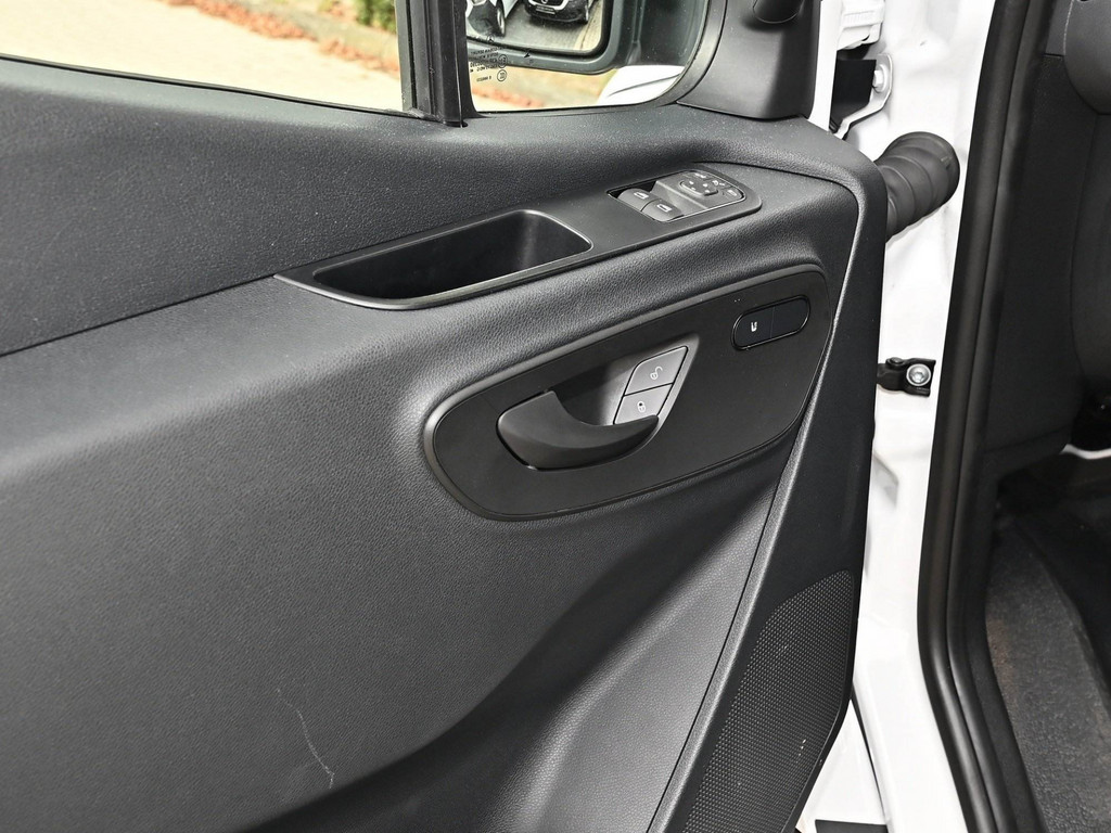 Bild 28 - Sprinter 319 CDI Kasten PRO L2H2 4x4