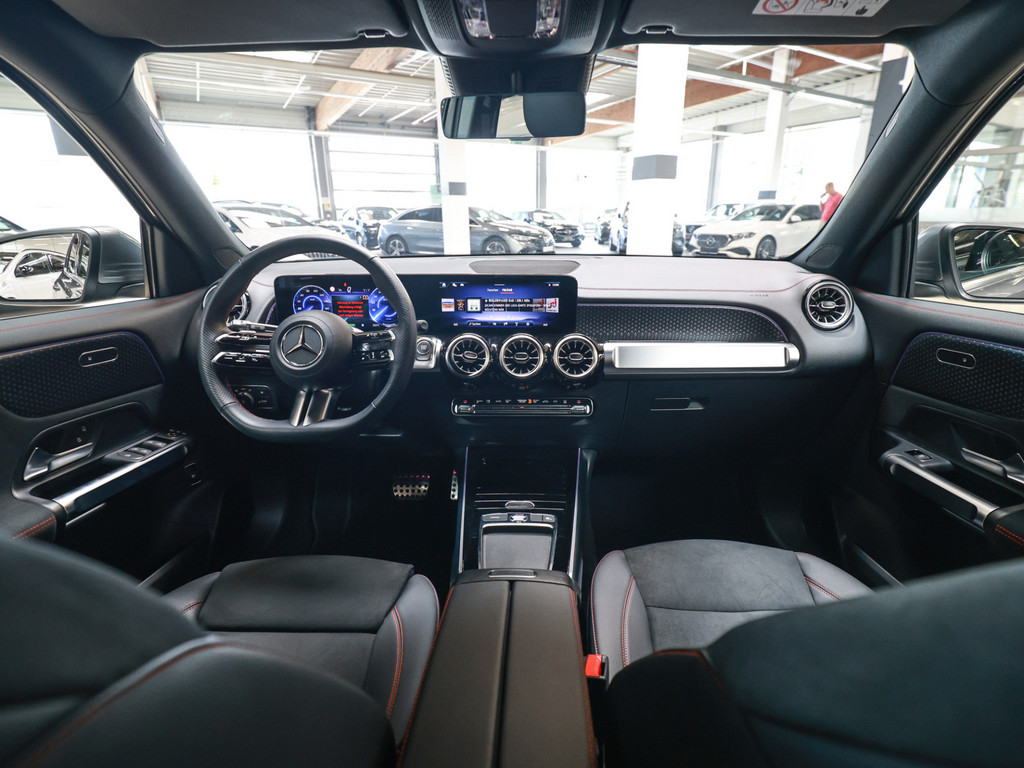 Bild 11 - EQB 250 + AMG Sport Advanced