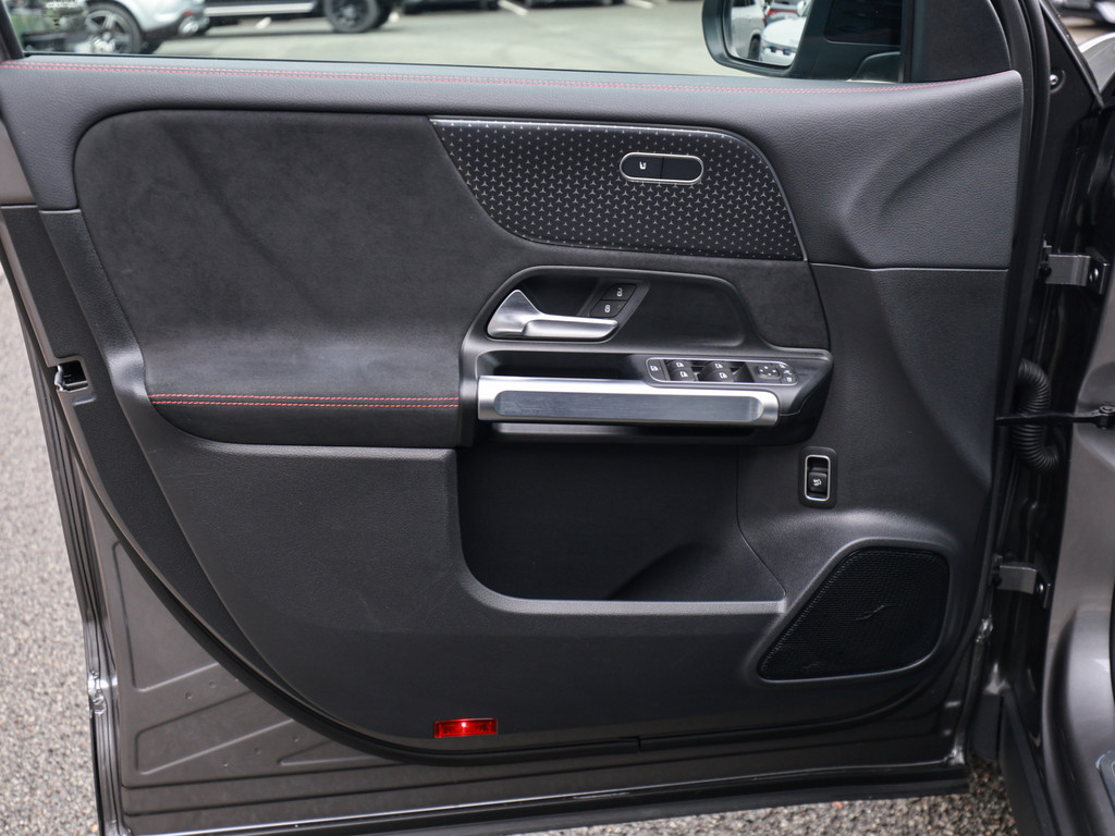Bild 30 - EQB 350 4M AMG Sport Advanced +