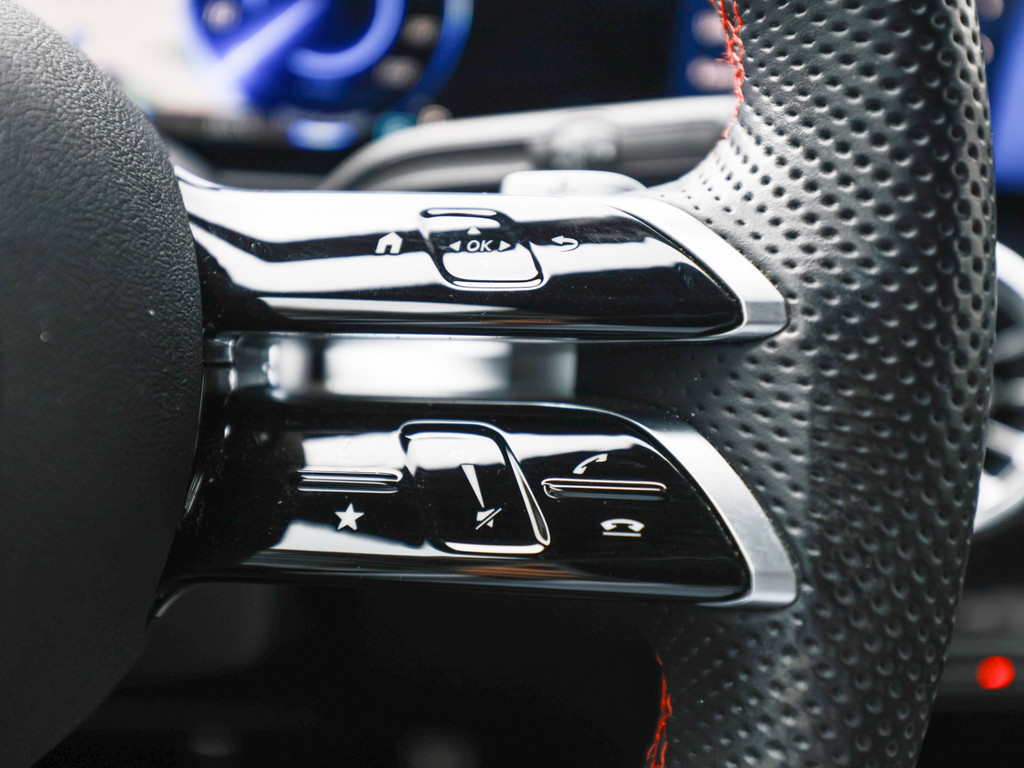 Bild 24 - EQB 300 4M AMG Sport Advanced +