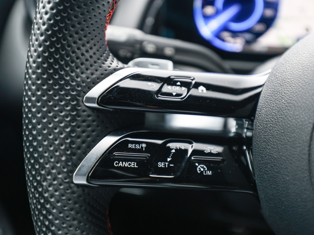 Bild 27 - EQB 300 4M AMG Sport Advanced +