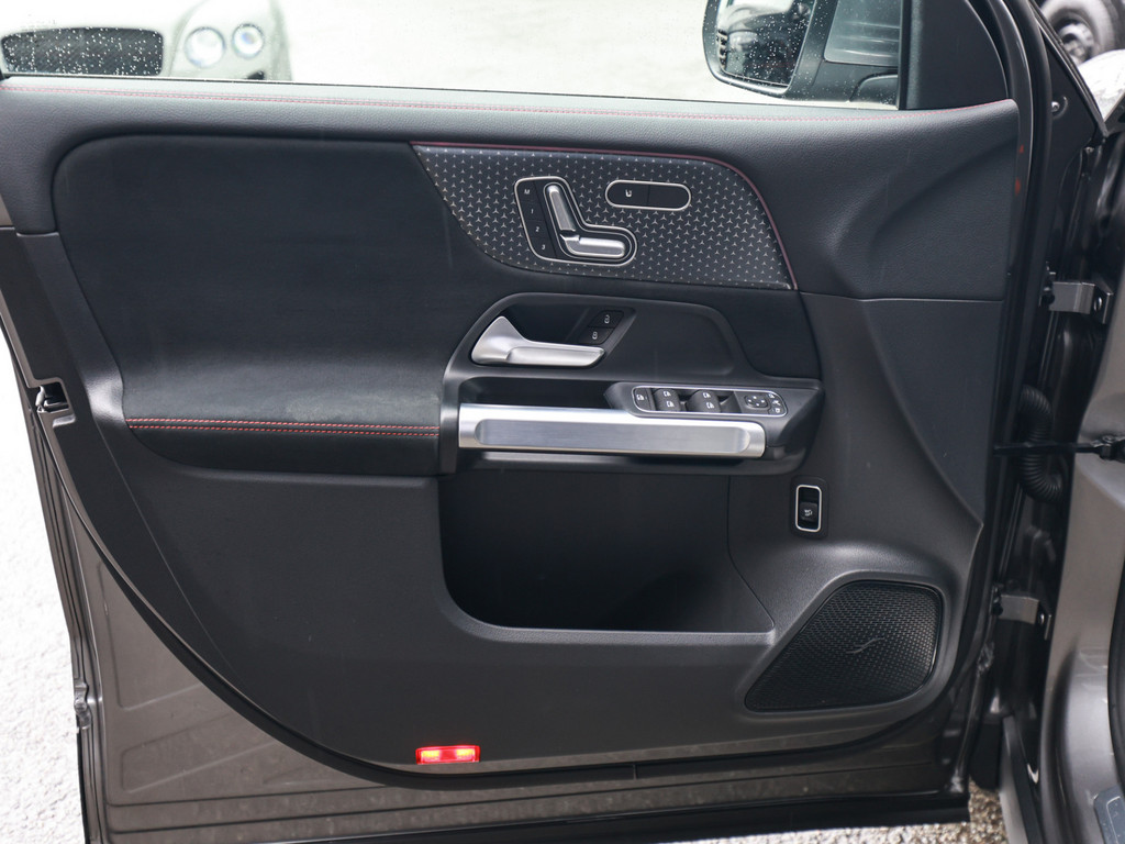 Bild 31 - EQB 300 4M AMG Sport Advanced +