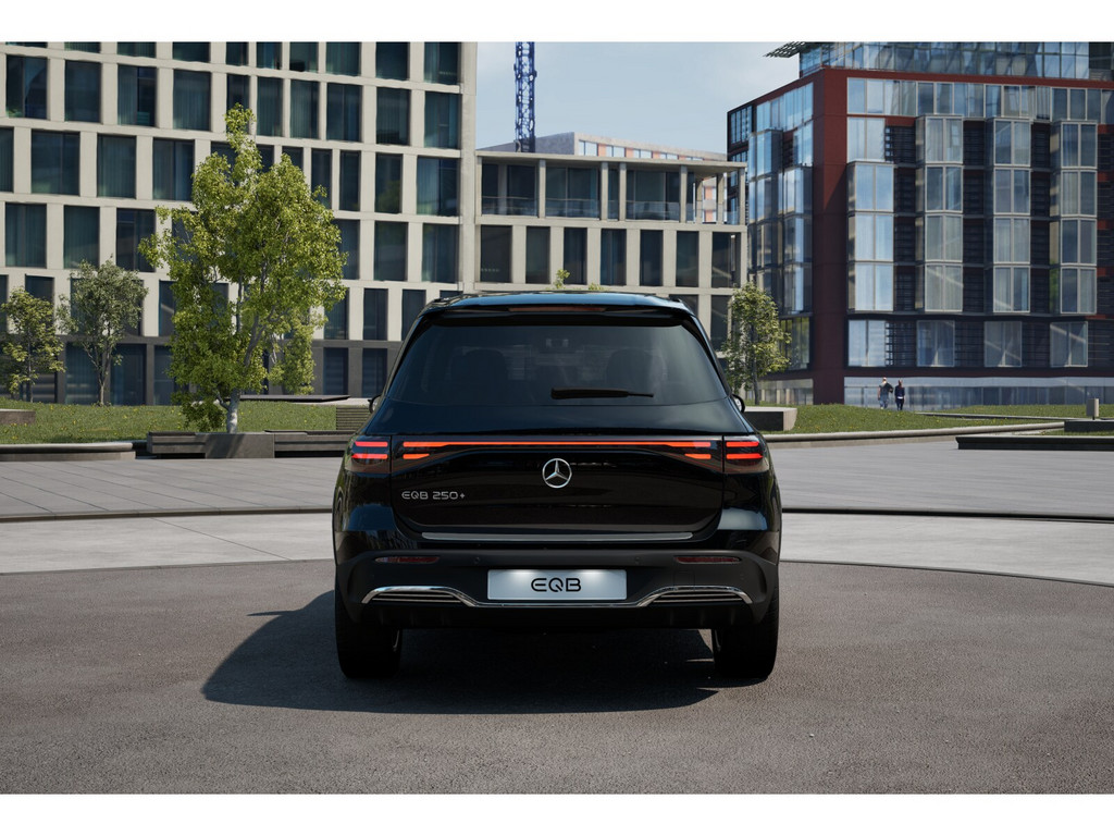 Bild 12 - EQB 250 + AMG Sport Advanced