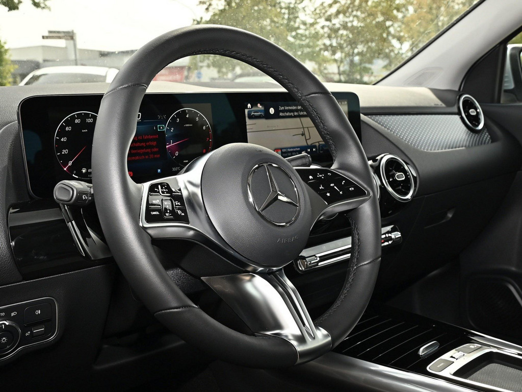 Bild 28 - GLA 180 Progressive Advanced