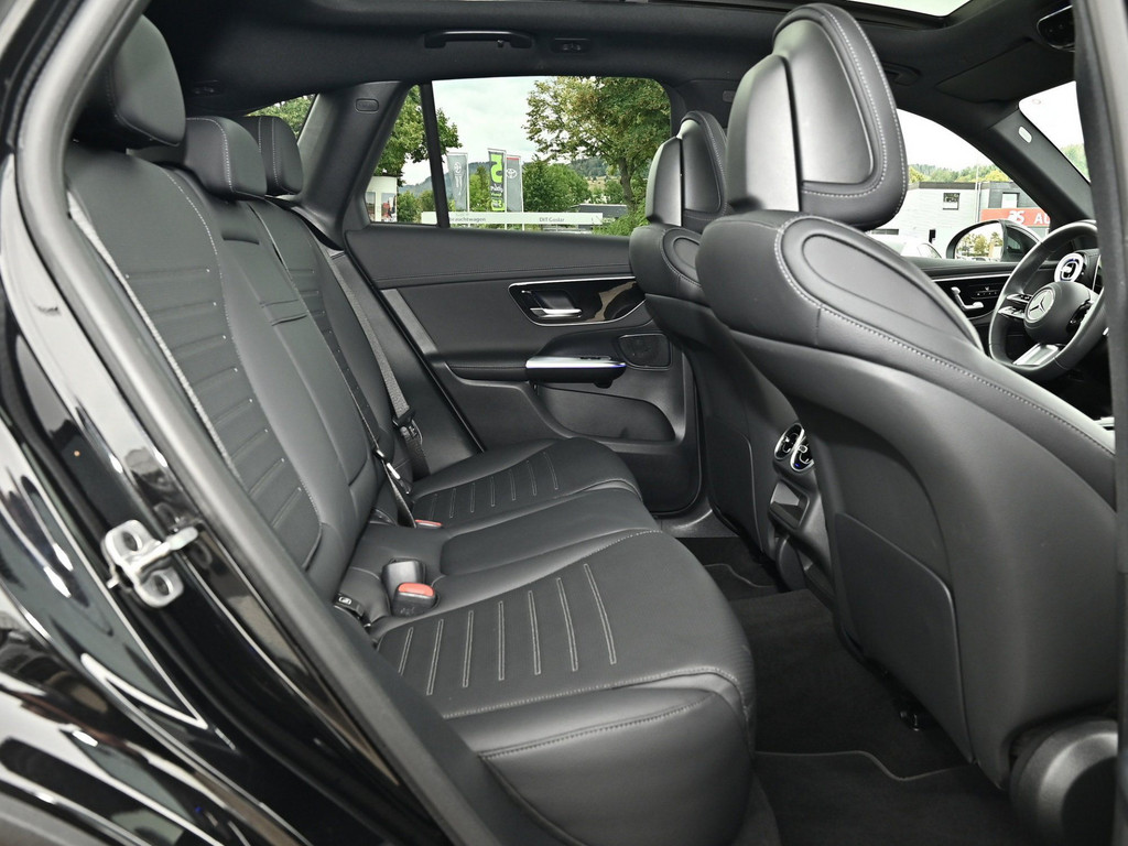 Bild 34 - GLC 200 4M AMG Sport Advanced +